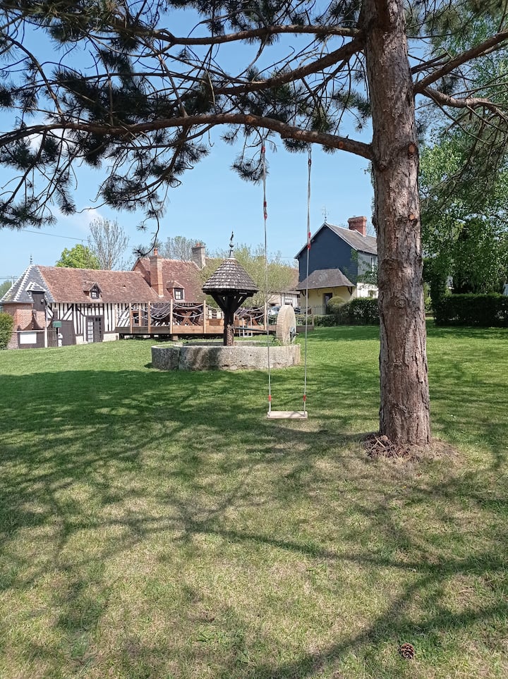 Jardin privé des gîtes - Les 4 Nations Normandie
